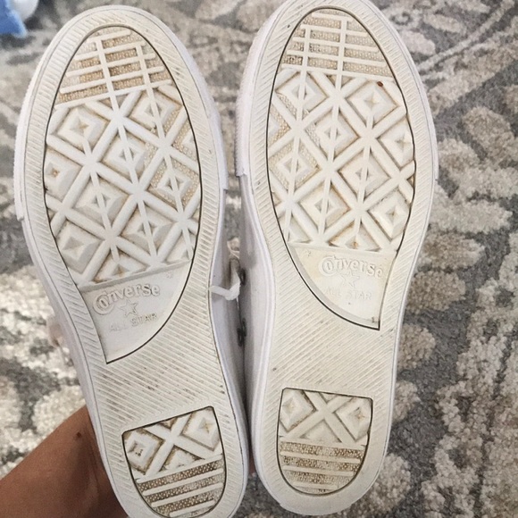 Converse - Picture 3 of 3